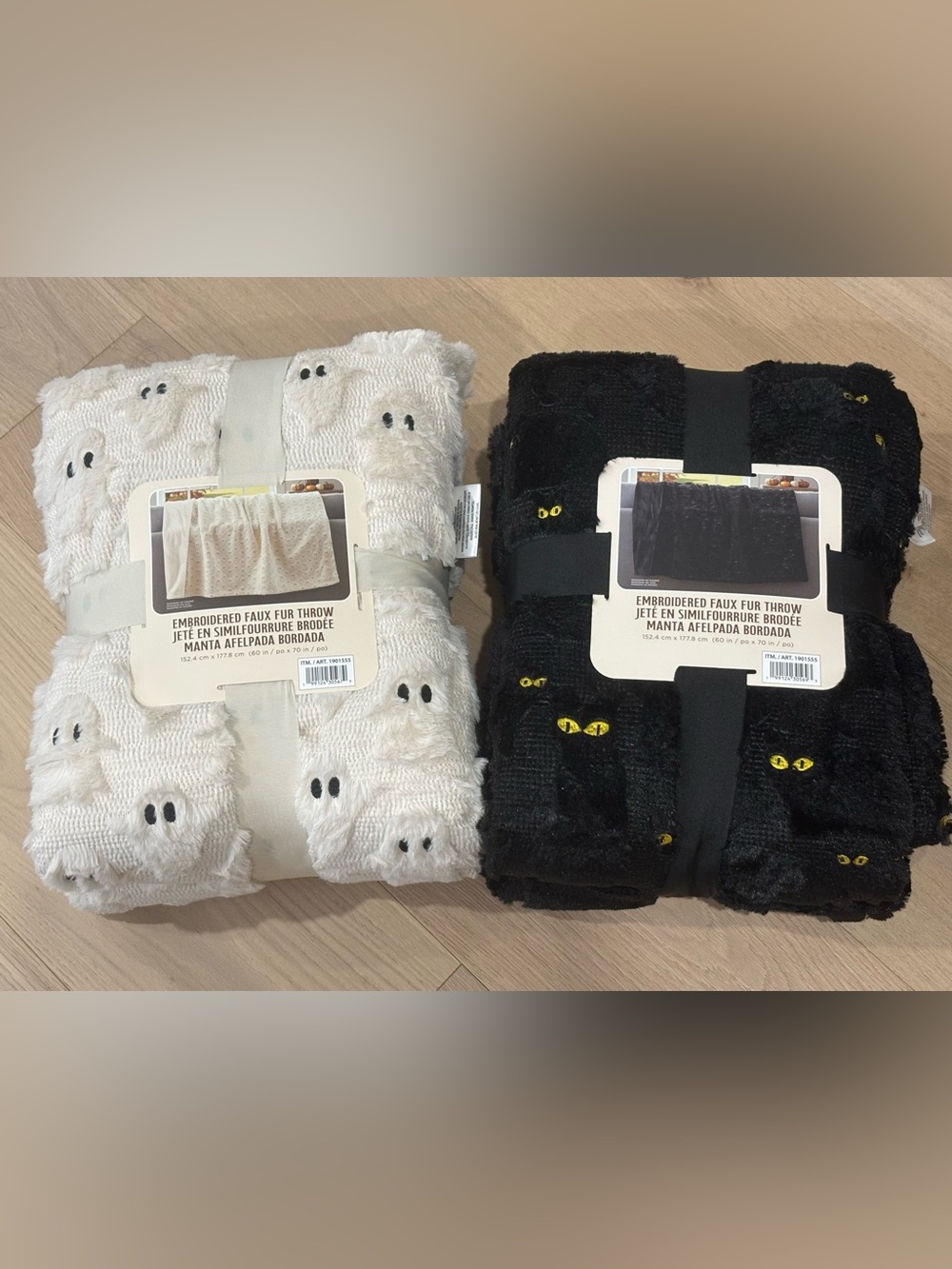 *PRICE FIRM* VIRAL TIK TOK COSTCO FAUX FUR HALLOWEEN THROWS (2) BLACK CAT GHOST